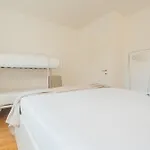 Ponente Balcony & Garden By Rent *