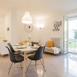 Lejlighed Ponente Balcony & Garden By Rent *