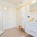 Ponente Balcony & Garden By Rent *