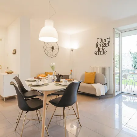 Апартаменты Ponente Balcony & Garden By Rent *