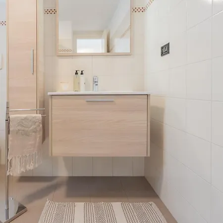 Appartamento Ponente Balcony & Garden By Rent